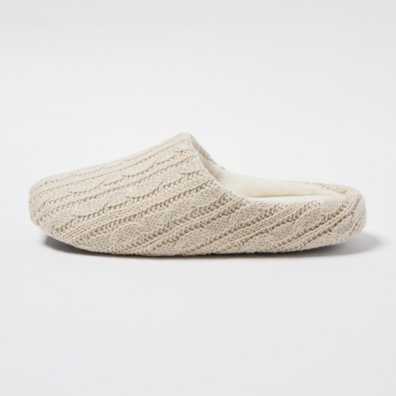 Uniqlo Cable Knit Tofflor Dam Vita | 1740967