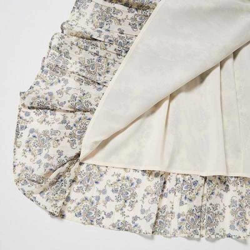 Uniqlo Chiffon Pleated Kjolar Dam Vita | 6148755