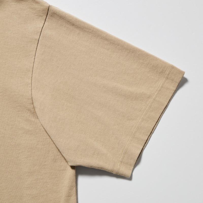 Uniqlo L.A. Eats Ut Oversized Short-sleeve Graphic Katsu Sando T-shirt Herr Beige | 3567862