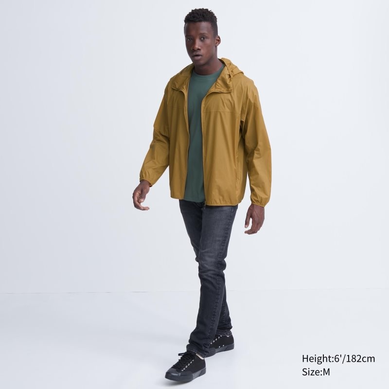 Uniqlo Pocketable Uv Protection 3d Cut Parka Herr Gula | 8750977